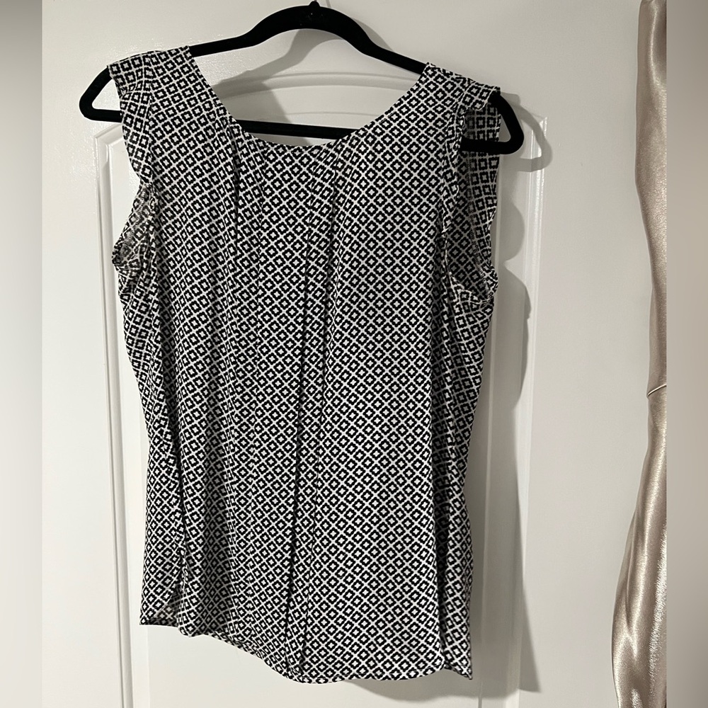 Patterned Loft blouse